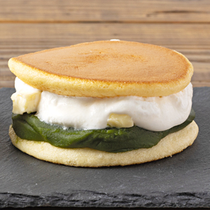 あんバターどら焼き-抹茶あん-